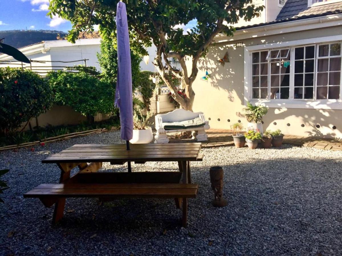 Keedols Inn & Backpackers Knysna Exterior photo