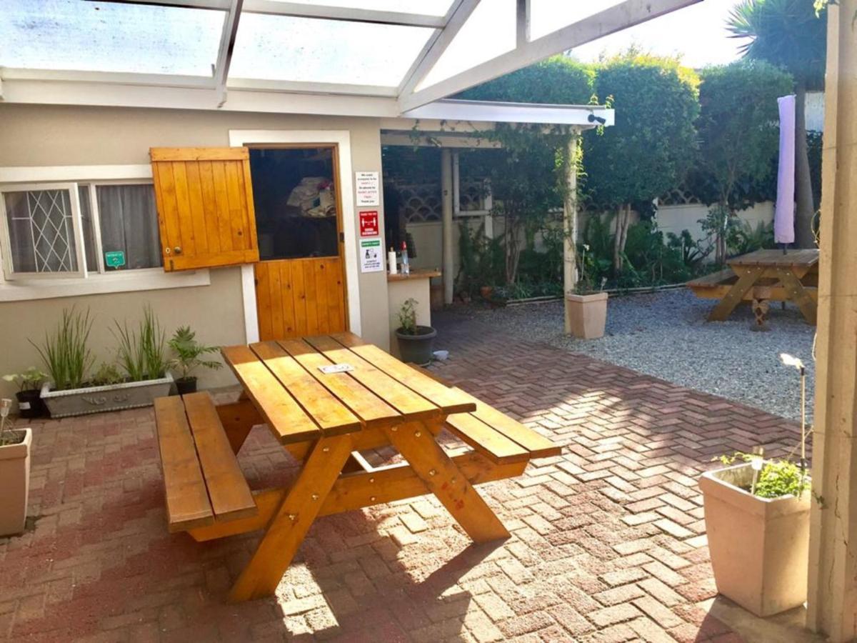 Keedols Inn & Backpackers Knysna Exterior photo